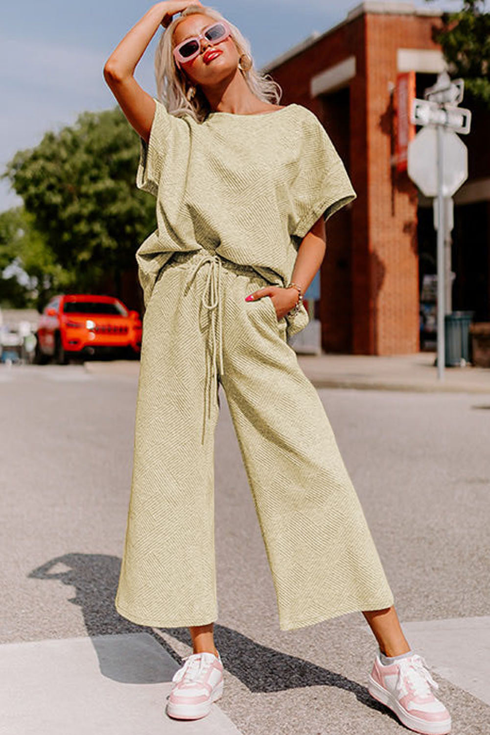 Black Textured Loose Fit T Shirt and Drawstring Pants Set